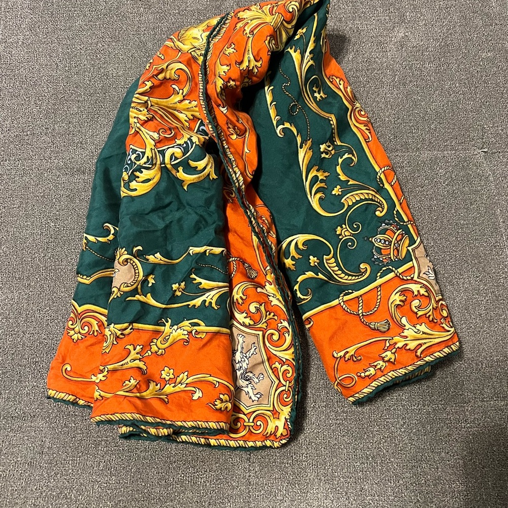 Vtg Empire Echo Scarfs Inc Silk 30”x30” Winged Horses Imperial Crown - Picture 5 of 6
